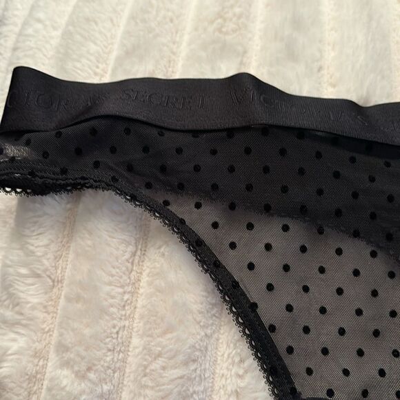 NWT Victoria’s Secret Mesh Sheer Polka Dot Black Logo Thong- Size Medium - Picture 2 of 4
